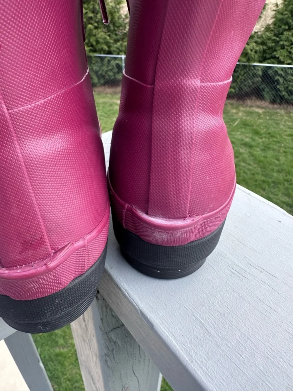 BOGS | Cranberry Amanda Plush II Waterproof Lace-up Rain Boots | Size 6